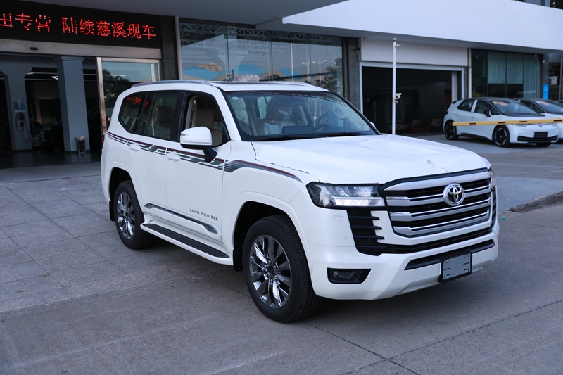  23款LC300 GX-R